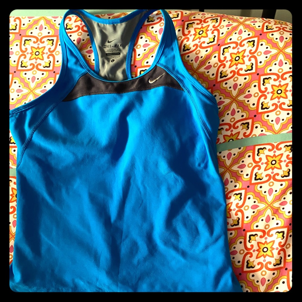 Nike dry fit sports top